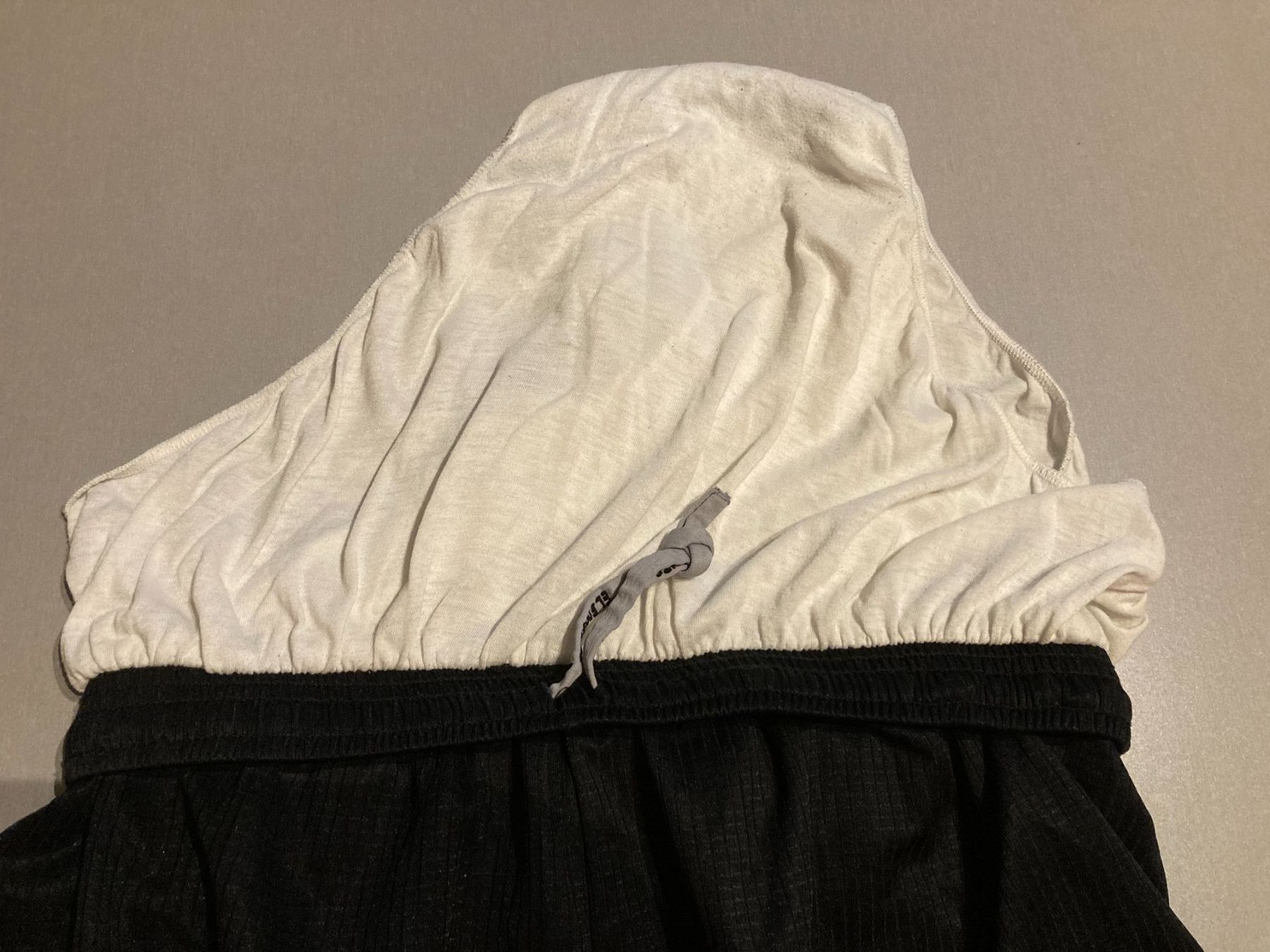 Element Pantaloni: Elements Sport Shorts – Usato da Obfelden venduto da miau68 4