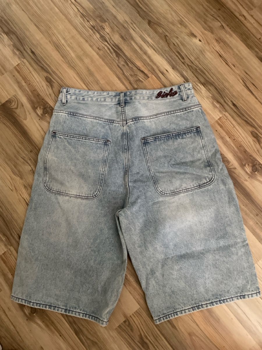 Jeans: Jeans Shorts hellblau Grösse 34 – Gebraucht aus Büren SO von son_jjx8 1
