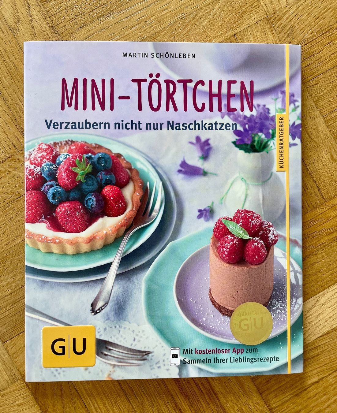 Bücher: Rezeptbuch Mini-Törtchen, neu – Neu (gemäss Beschreibung) aus Gümligen von soleil149
