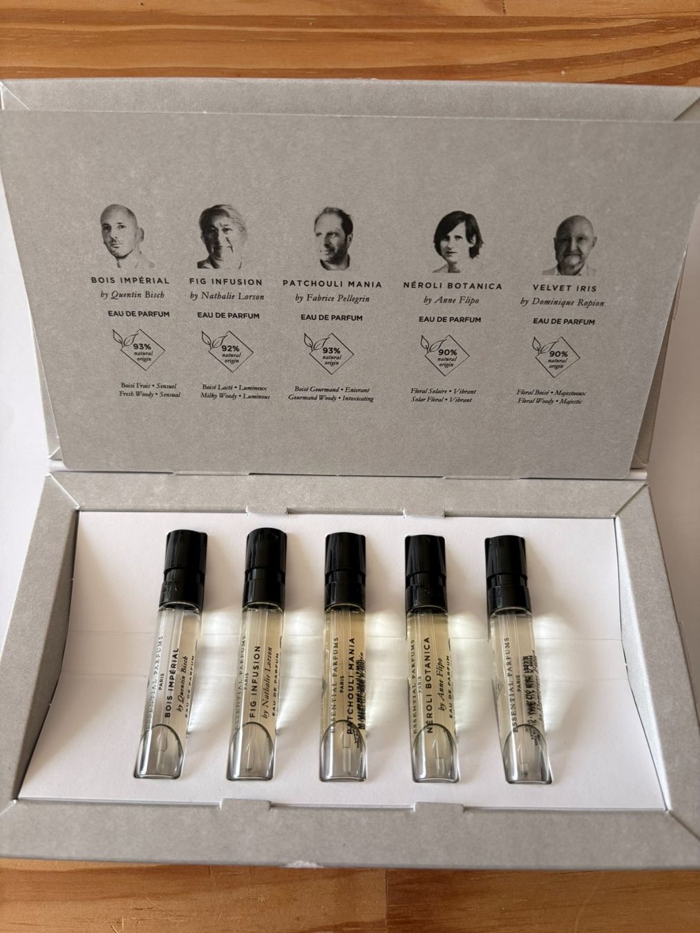 Parfum & Eau de Toilette: Essential Parfums discovery set edp 11 x 2ml – Gebraucht aus Schlieren von con_hdp9 2
