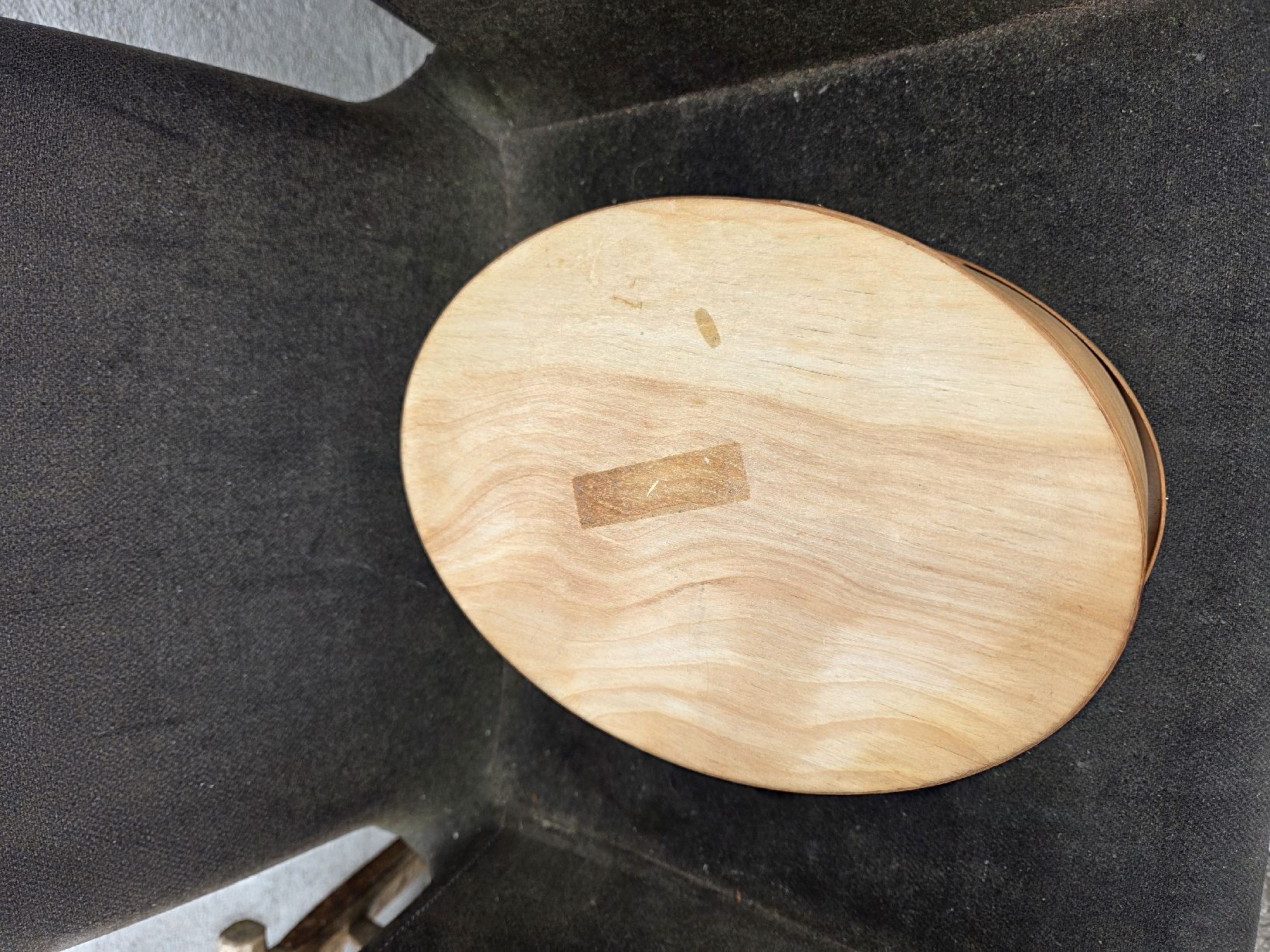 Cassapanche: Holzbox rund mit Deckel natur Grösse ca. 23cm – Usato da Wolfertswil venduto da Antiko 5