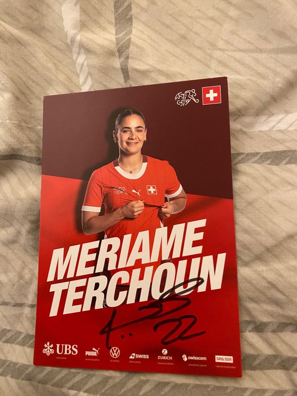 Autogrammkarte Meriame Terchoun handsigniert (Gebraucht) in für CHF 5.6 ...