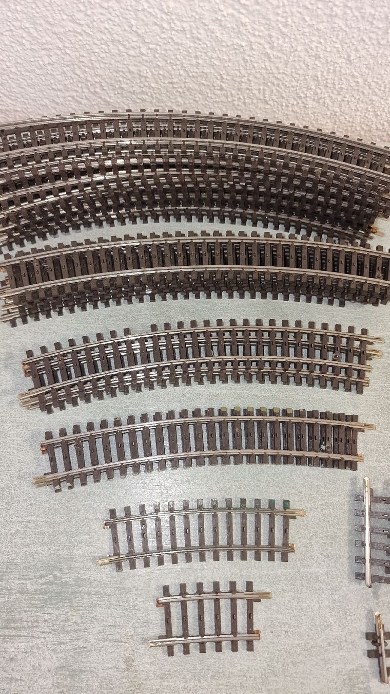 Märklin Modellini di ferrovie: Märklin H0 Gleise – Usato da Hasle LU venduto da luc_9pxg 1