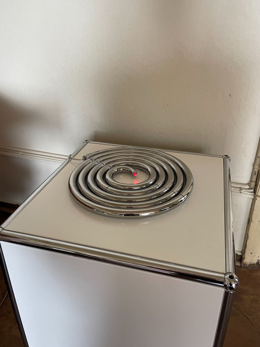 Lampade: Tischleuchte PizzaKobra von iGuzzini – Usato da Biel/Bienne venduto da ivuu 3