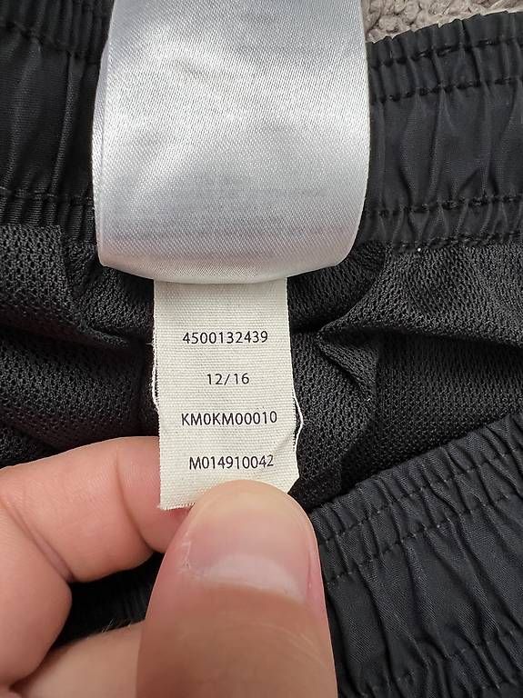 Costumi da bagno: Calvin Klein schwarz Badehose – Usato da Herisau venduto da ogkosta 3