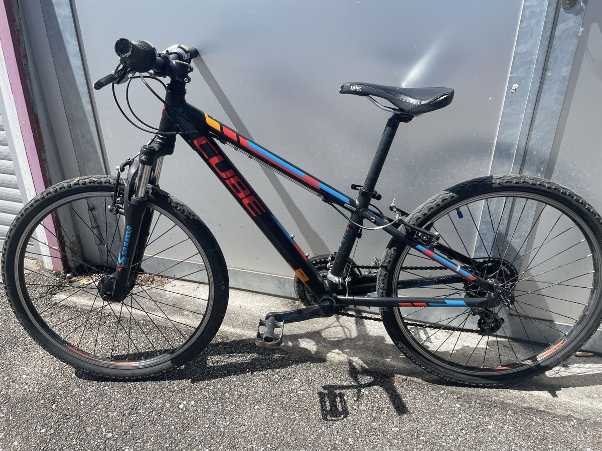 Cube Biciclette: Kinder Mountainbike 24 Zoll CUBE – Usato da Bremgarten b. Bern venduto da hibou08 1