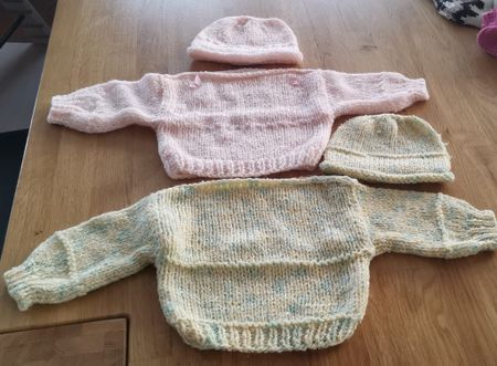 Handgestrickte Babygarnituren Wolle (2 Stk) / 4