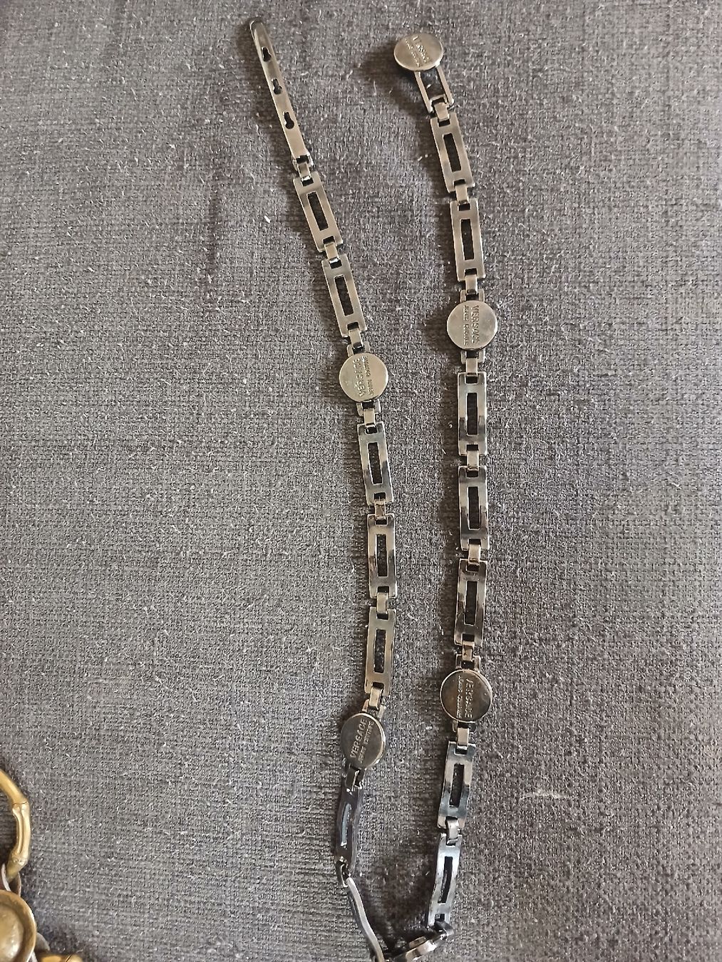 Versace Gürtel: Ceinture versace  – Gebraucht aus Fontaines NE von Dimeh