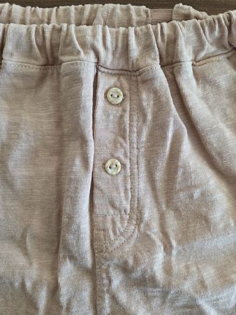 Shorts H&M beige Grösse 92/2 Jahre(gross geschnitten)