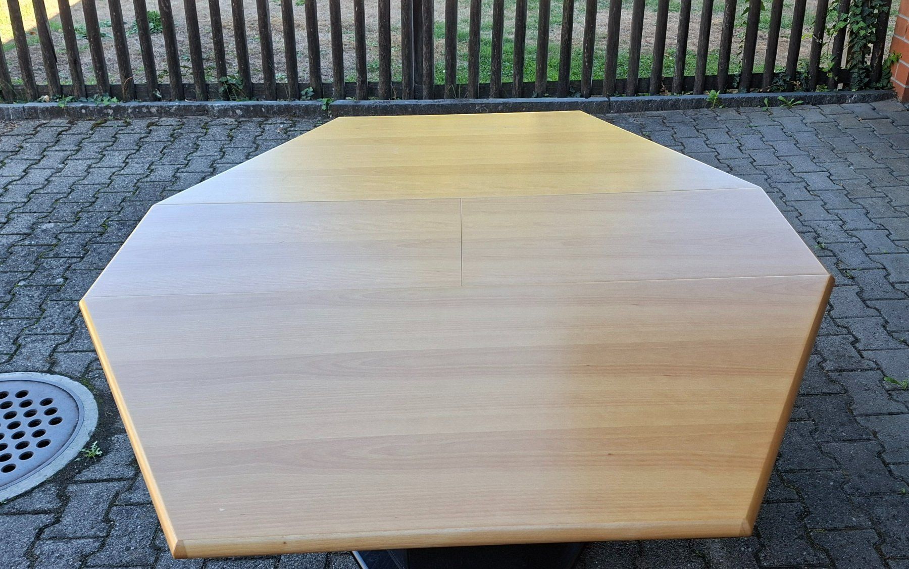 Tavoli: Esstisch 6 Eckig, ausziehbar – Usato da Mumpf venduto da Mumstars 1