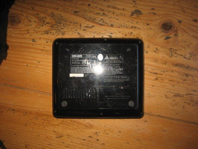 Lettore multimediale portatile: Tragbarer DVD Player Dixom DVD-705SL – Usato da Winterthur venduto da pf02 8