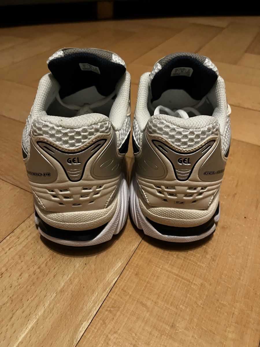 Chaussures hommes: Asics gel – D'occasion à Fribourg par pen_995b 3