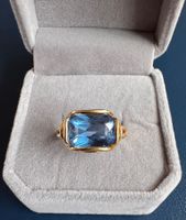 750-er Gold Ring mit blauem Stein