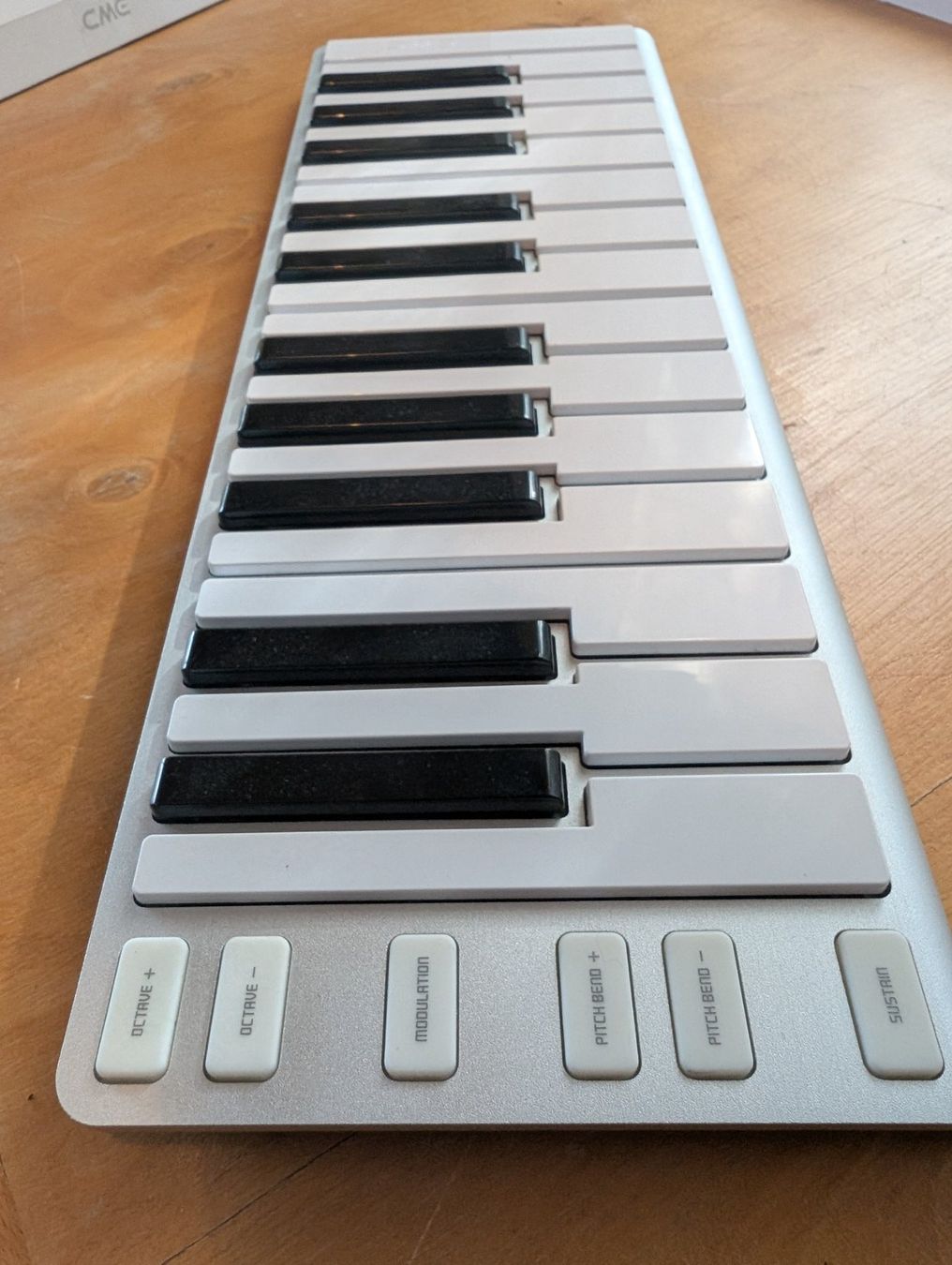 Musikinstrumente: CME Xkey Air 25 – Gebraucht aus Oberdiessbach von horisberger24 2