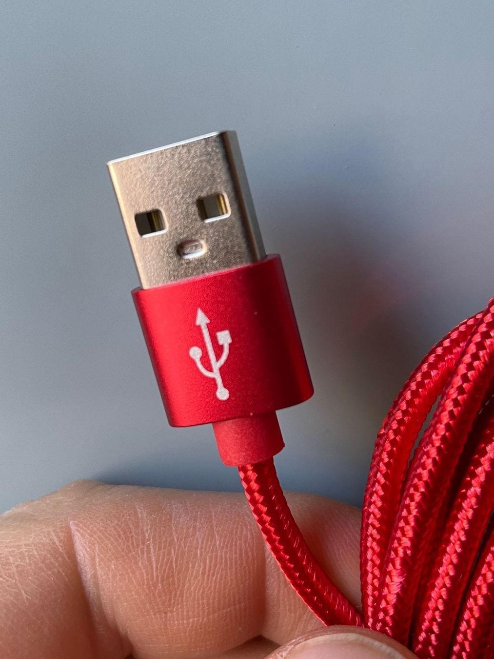 Cavi: Ladekabel USB-Typ A/Lightning, 2 Meter – Nuovo (secondo la descrizione) da Buchs SG venduto da Handyman77