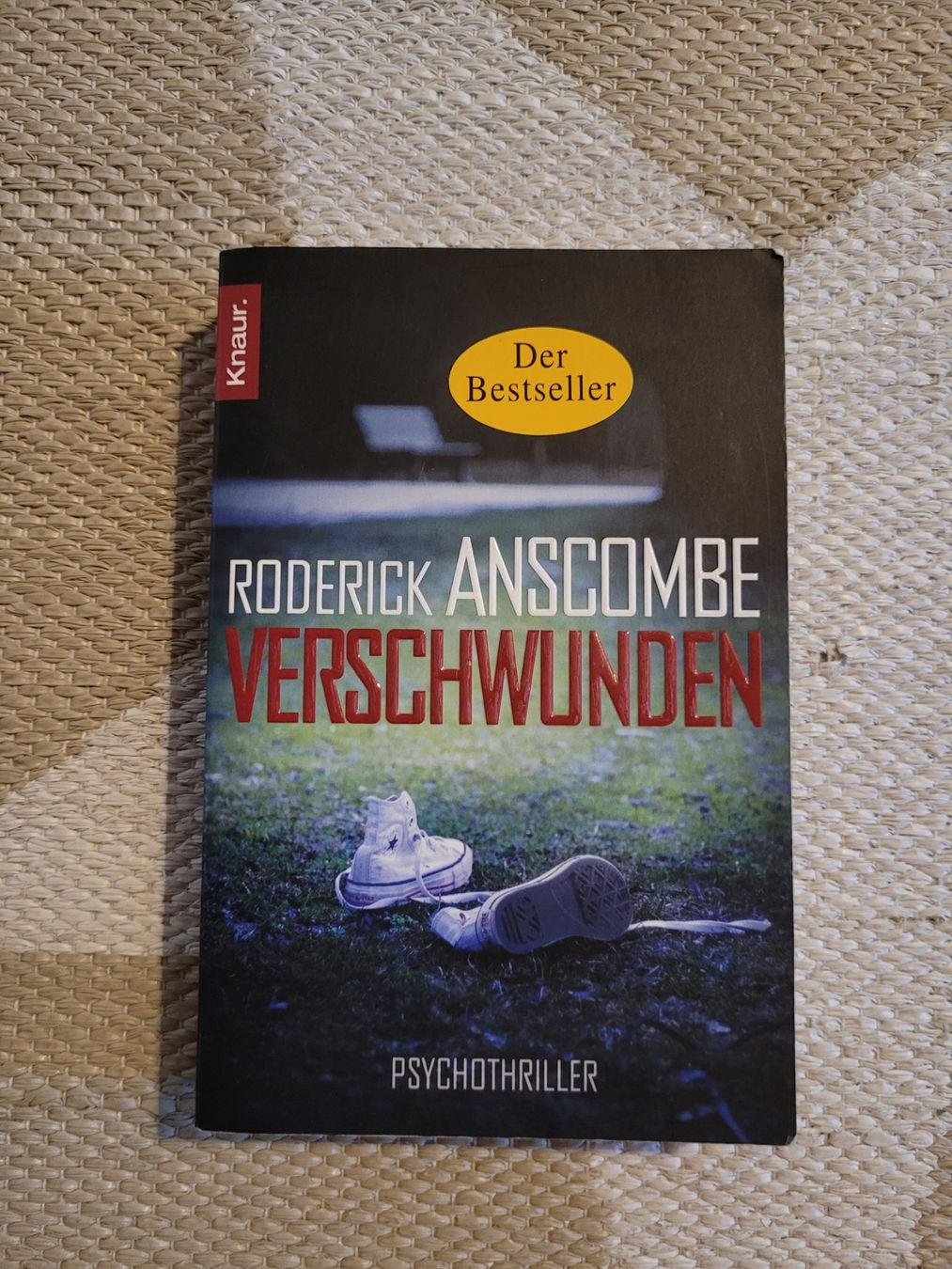 Livres: Verschwunden – D'occasion à Perlen par Safari_23