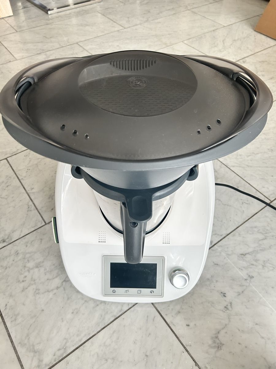 Thermomix Elettrodomestici da cucina: Thermomix TM5 gebraucht  – Usato da Chur venduto da epyks 4