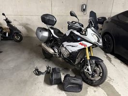 BMW S1000 XR