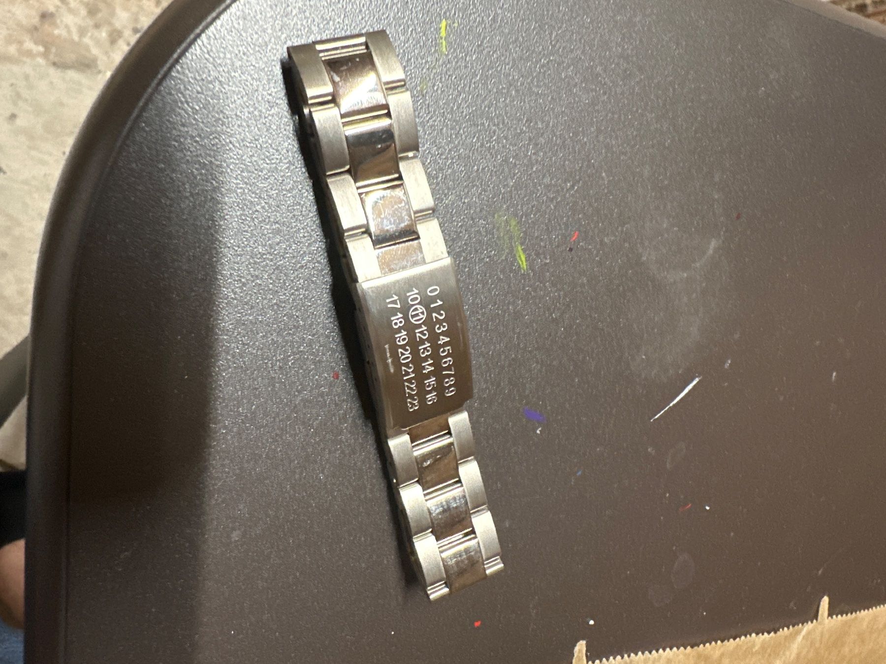 Bracciali & Braccialetti: Maison Margiela Uhrenarmband – Usato da Gutenswil venduto da Risu99