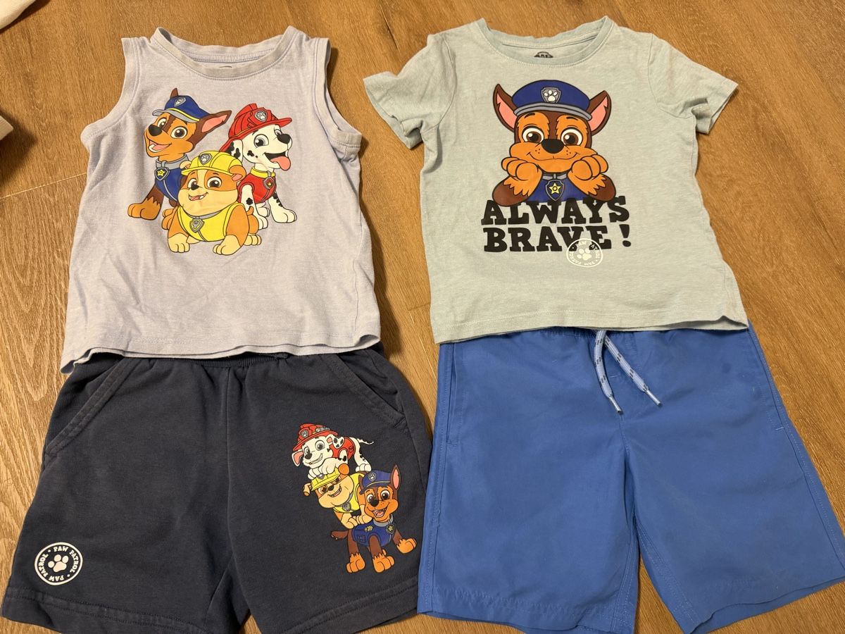 C&A Lotti & Set di vestiti: 2 Paw Patrol Sommer Sets, Gr. 104 – Usato da Zug venduto da dani1529
