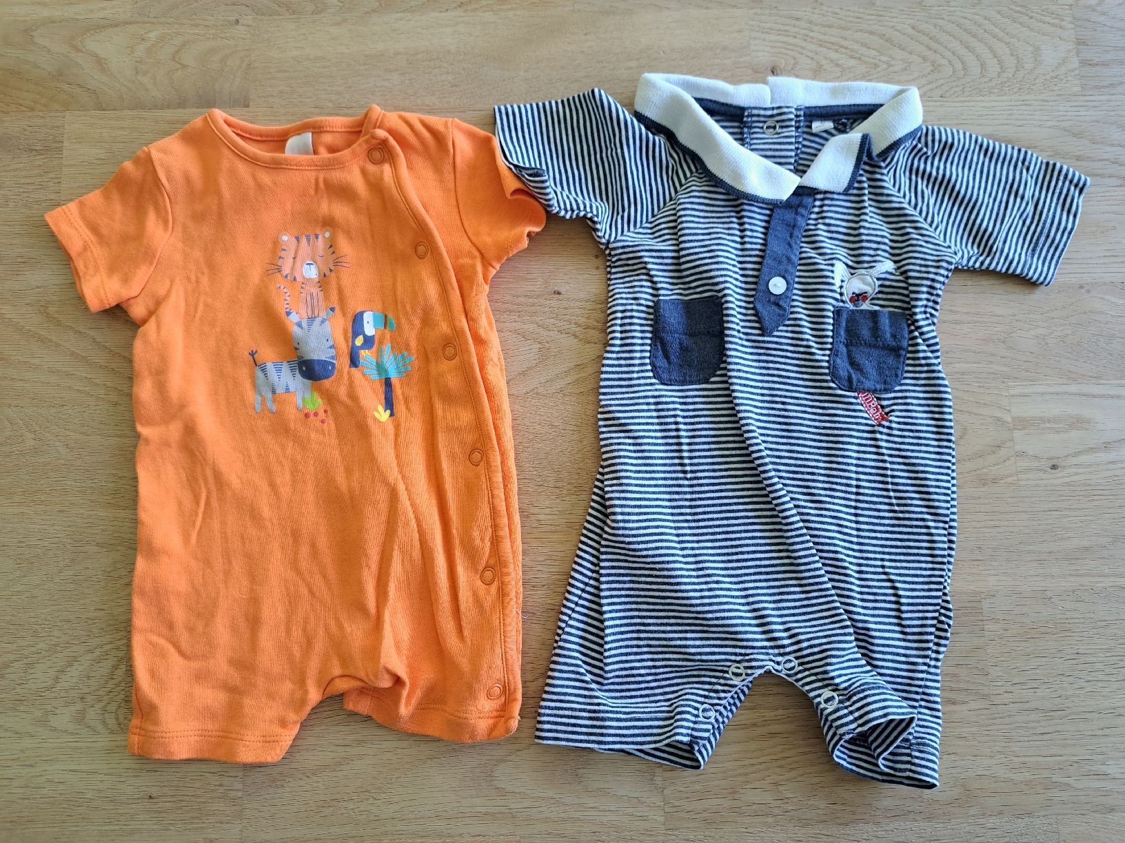 Lotti & Set di vestiti: Sommer-Set, Grösse 62/68 Pyjama oder Strampler – Usato da Bergdietikon venduto da Staphylococcus