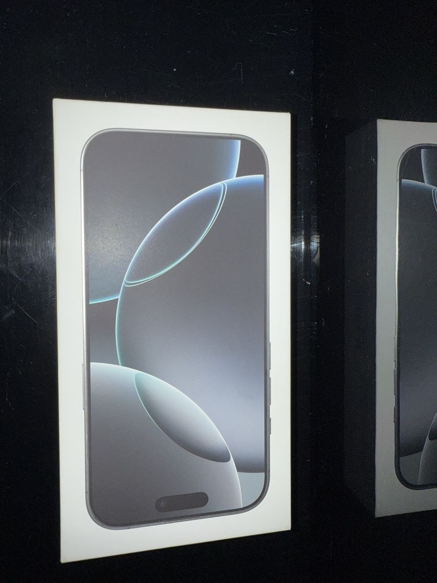 Apple Telefoni cellulari / Smartphones: iPhone 16 Pro weiss titanium 128 GB – Usato da Romanshorn venduto da fabioR03 4