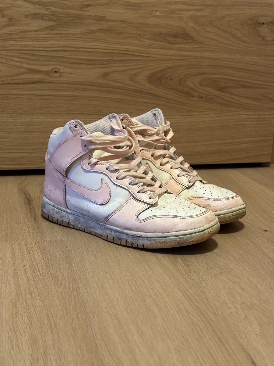 Herrenschuhe: Nike dunk high EU 40,5 – Gebraucht aus Zermatt von Smiumiuwu