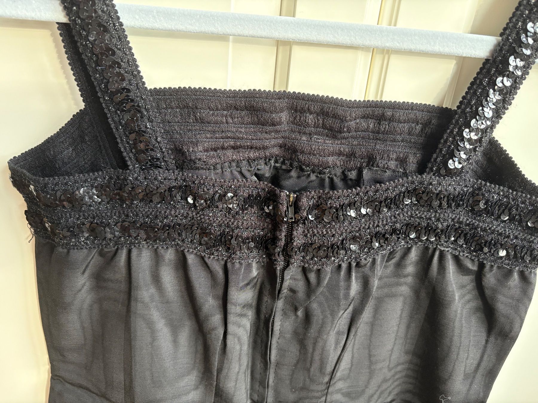 Vestiti: Schwarzes elegantes Kleid – Nuovo (secondo la descrizione) da Oetwil an der limmat venduto da Sual 1