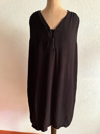 Robe sans manches Camaieu noire taille L bon état