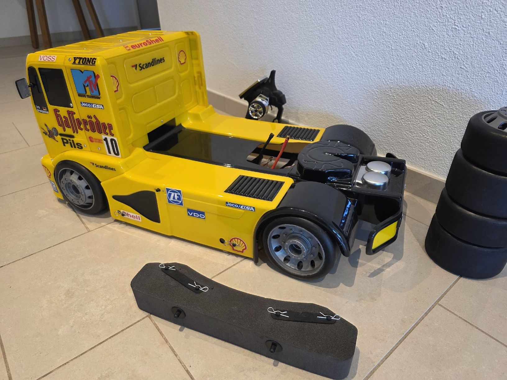 FG Modellismo RC: MAN FG Race Truck 4x4 16S – Nuovo (secondo la descrizione) da Rothrist venduto da network289 1