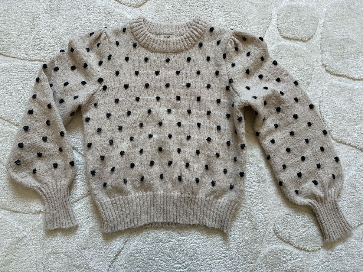 Only Pullover & Sweatshirts: gepunkteter Pullover – Gebraucht aus Basel von ronjalg