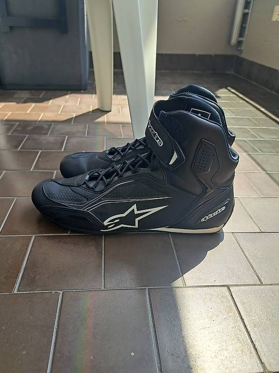 Scarpe da uomo: Scarpe moto Alpinestar – Usato da Lugano venduto da pug_x7zg 2