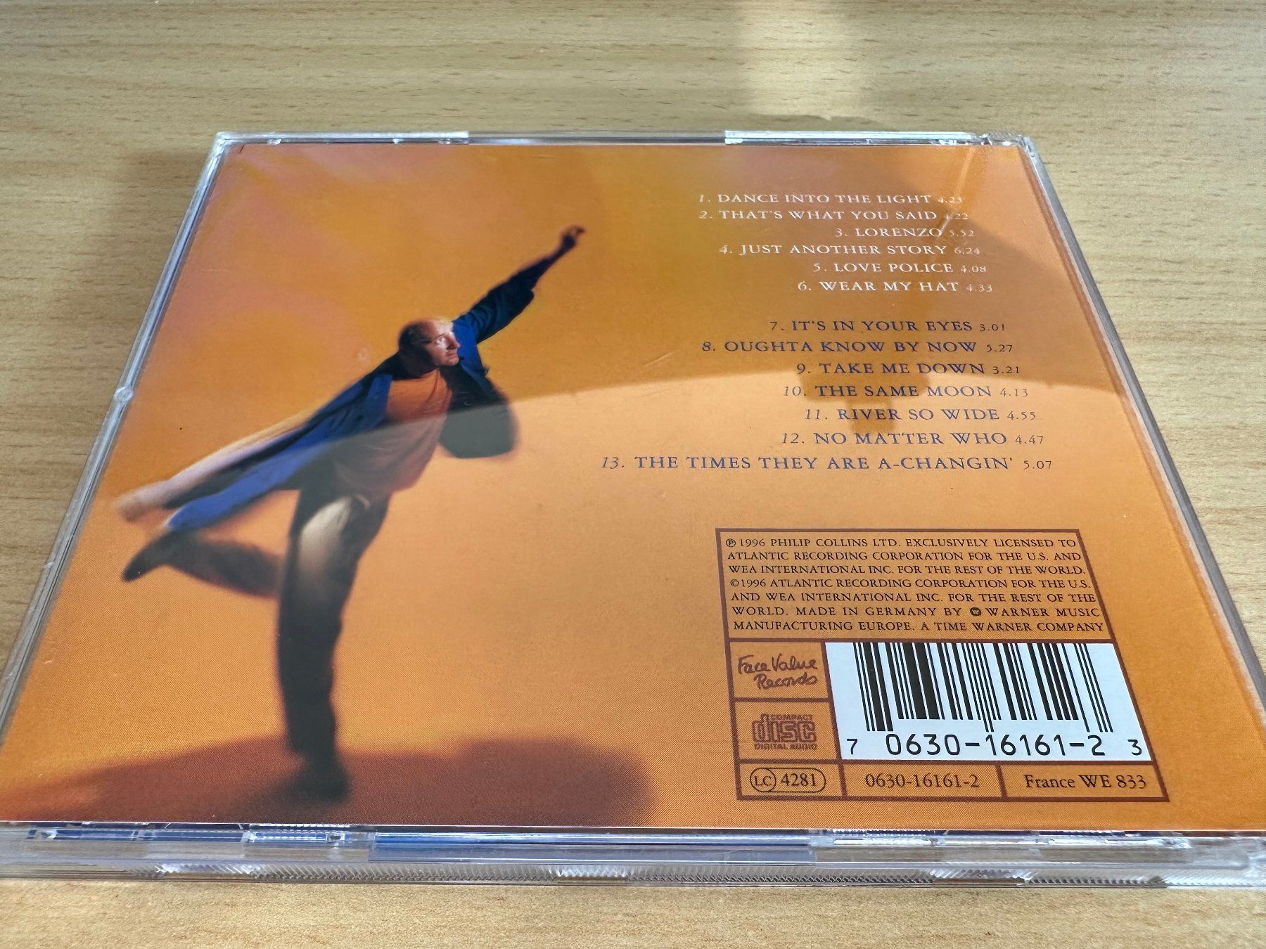 CD: Phil Collins – Dance Into The Light – Usato da Rikon im Tösstal venduto da Alpenmutz 1
