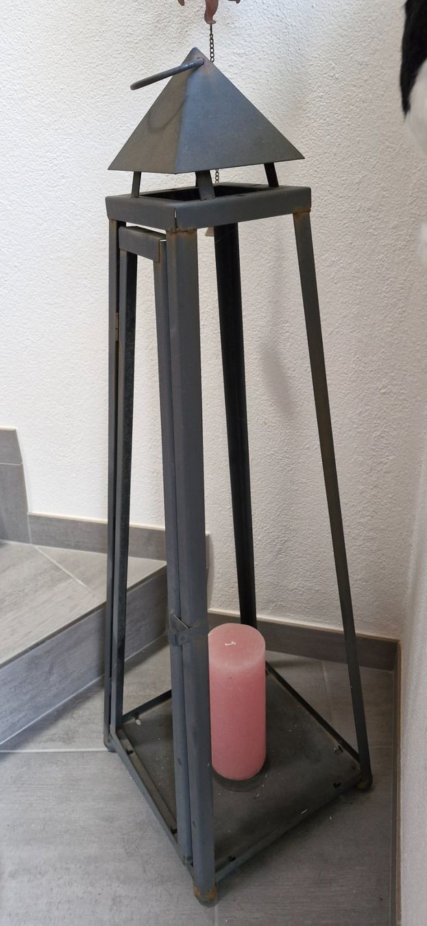 Laternen: Grosse Laterne komisch zum dekorieren – Gebraucht aus Wyssachen von Soenne