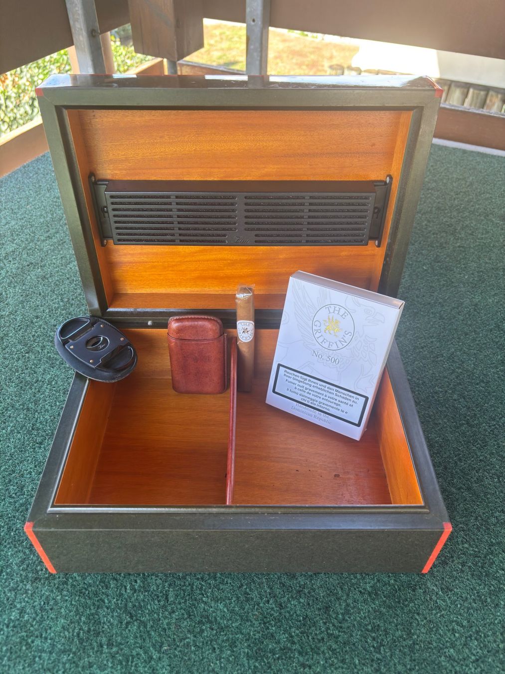 Humidor per sigari: Zino Humidor Eiche – Usato da Seuzach venduto da Lupo_1998