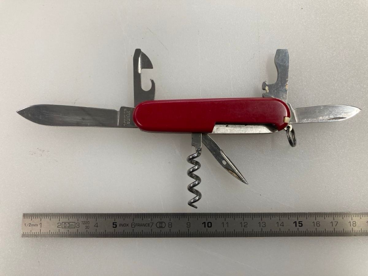 Victorinox Coltelli tascabile: Offiziersmesser – Nuovo (secondo la descrizione) da Krauchthal venduto da colligio 1