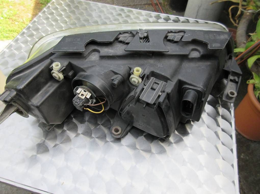 VW Fari: Phare avant gauche VW Passat B5 – Usato da Champagne venduto da nan_2dwz 3