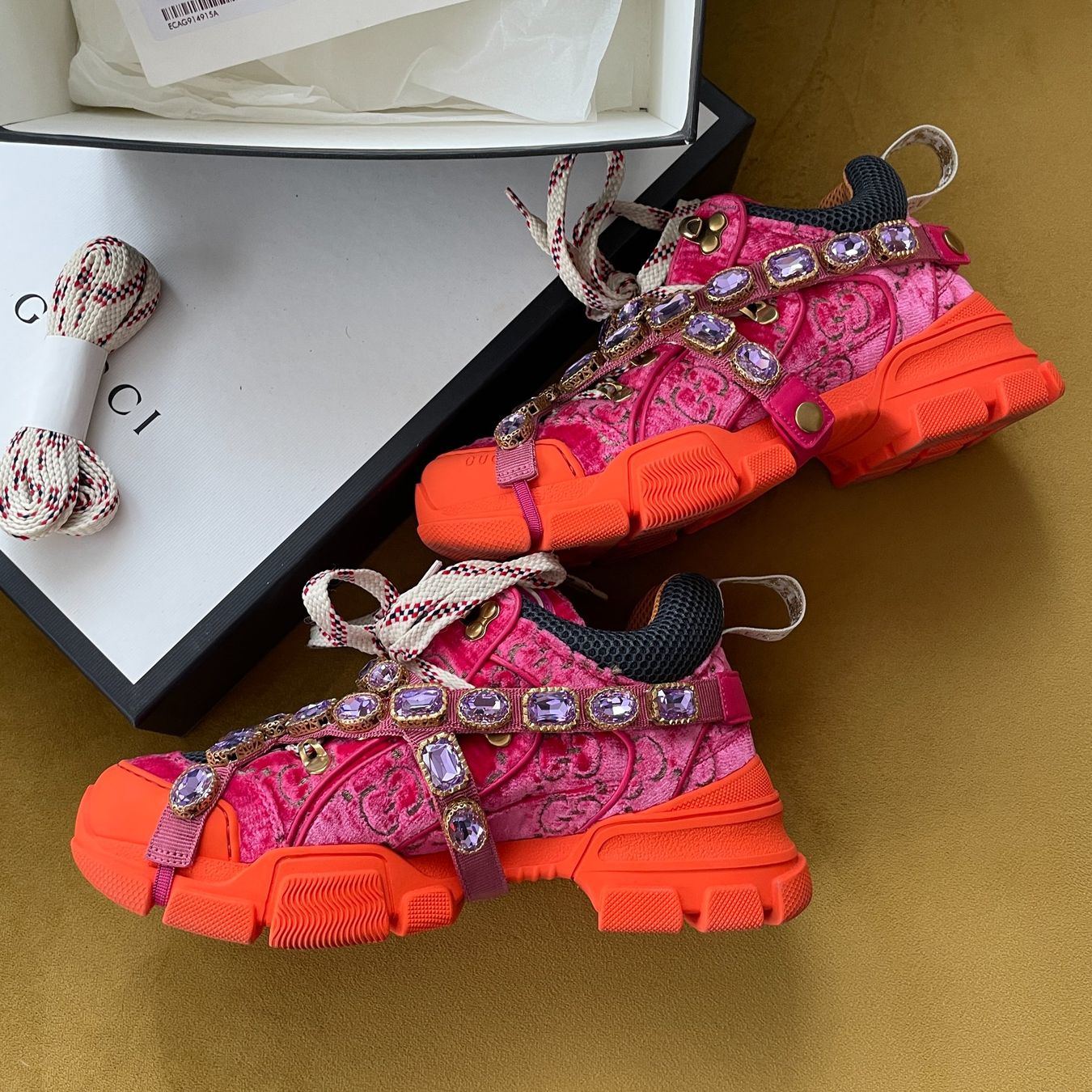 Scarpe da donna: Gucci Flashtrek Crystals 'Pink' – Usato da Dagmersellen venduto da sheli17 5