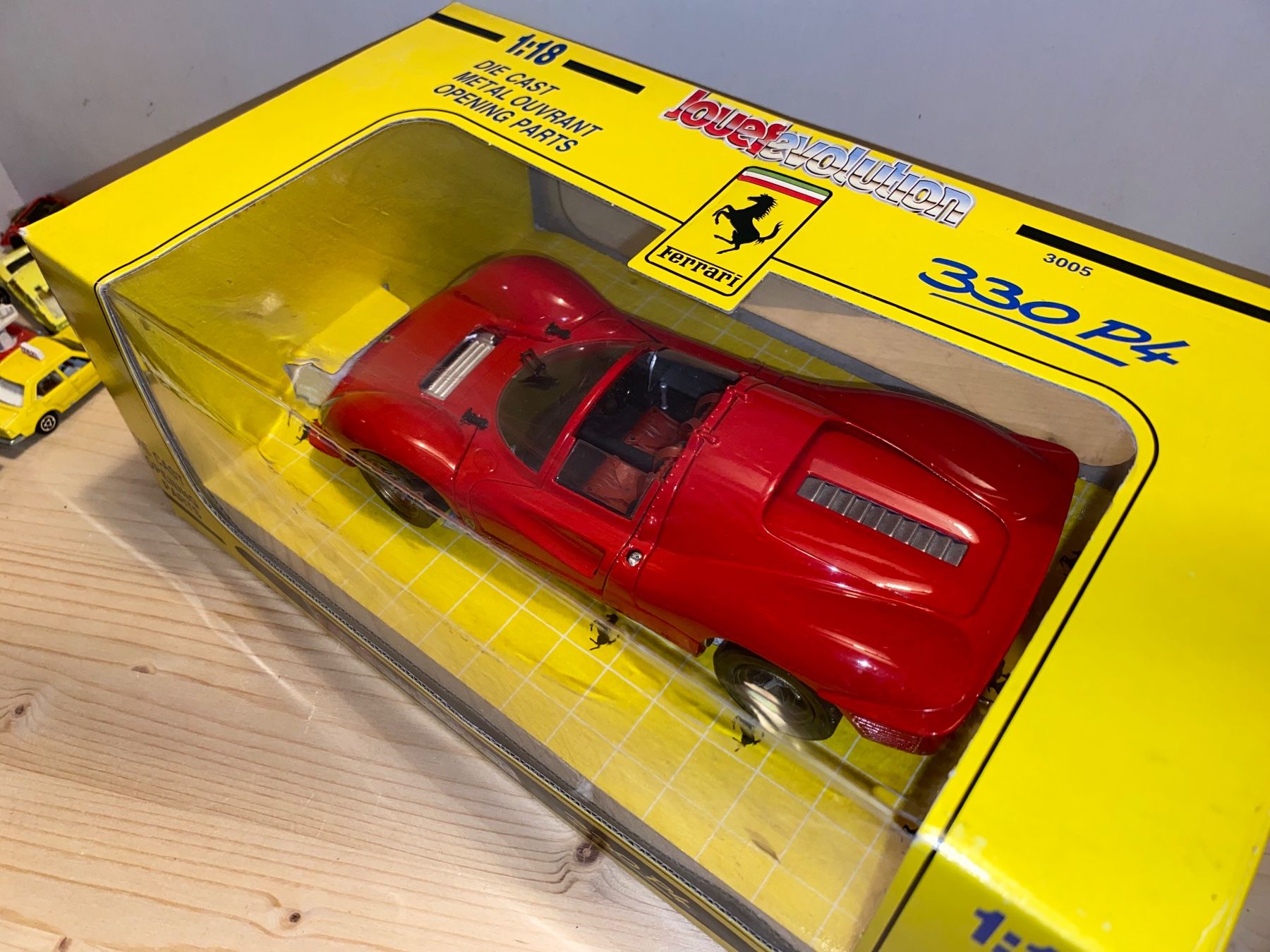 Ferrari Modellini d'auto: Ferrari 330 P4 1/18 Vintage - Jouef Evolution!! – Nuovo (secondo la descrizione) da Wohlen AG venduto da PrivatSammlung 2