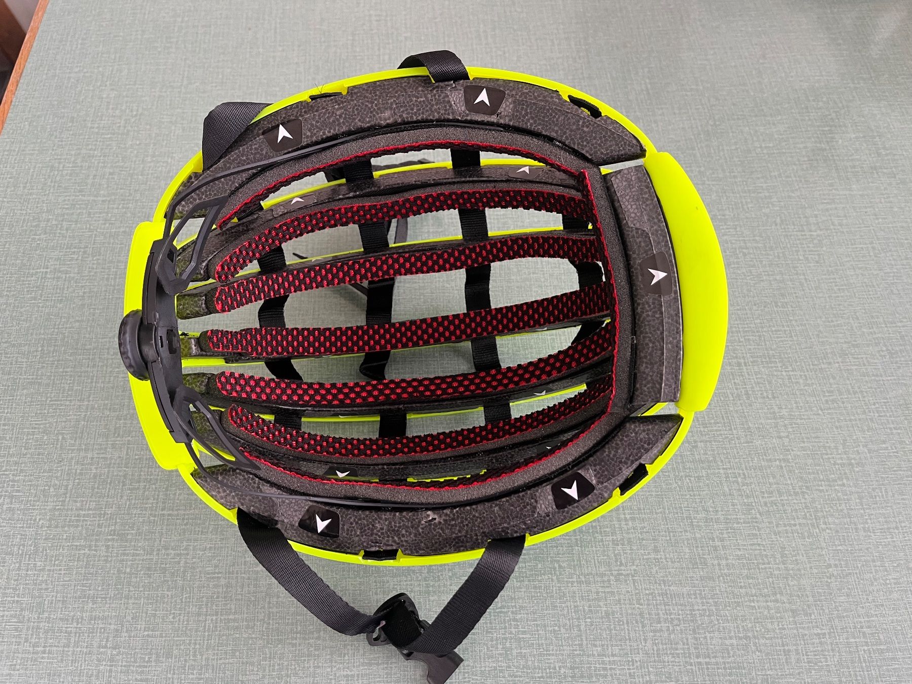 Caschi: Velohelm klappbar – Nuovo e nell'imballaggio originale da Winterthur venduto da 4rueegg 3