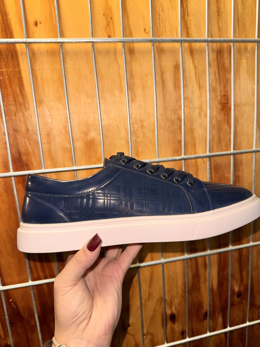Herrenschuhe: Blaue Herren Sneaker Grösse 42 – Neu und originalverpackt aus Winterthur von axxgkc_123 2