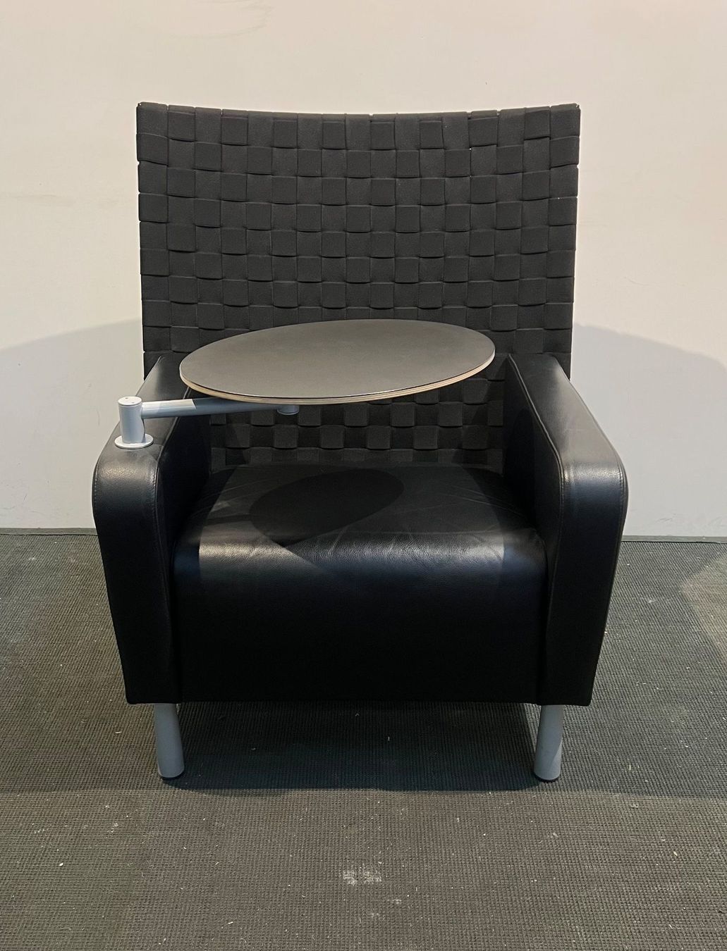 Dietiker Poltrone: 032 Designer Webb Lounge Sessel DIETIKER – Usato da Wangen an der Aare venduto da TBYN 1