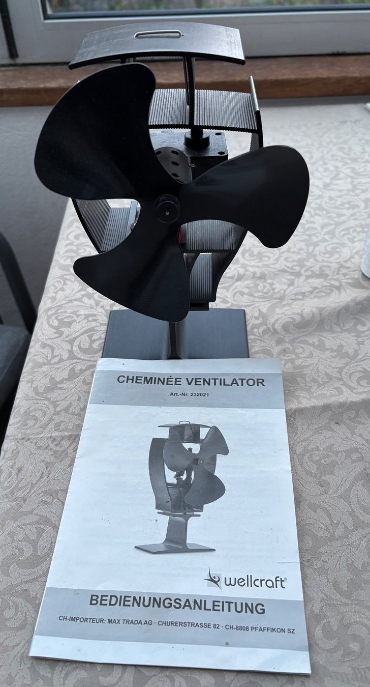 Ventilatori: Cheminée-Ventilator, schwarz, metall, neuwertig – Usato da Lausen venduto da Zotty1 1