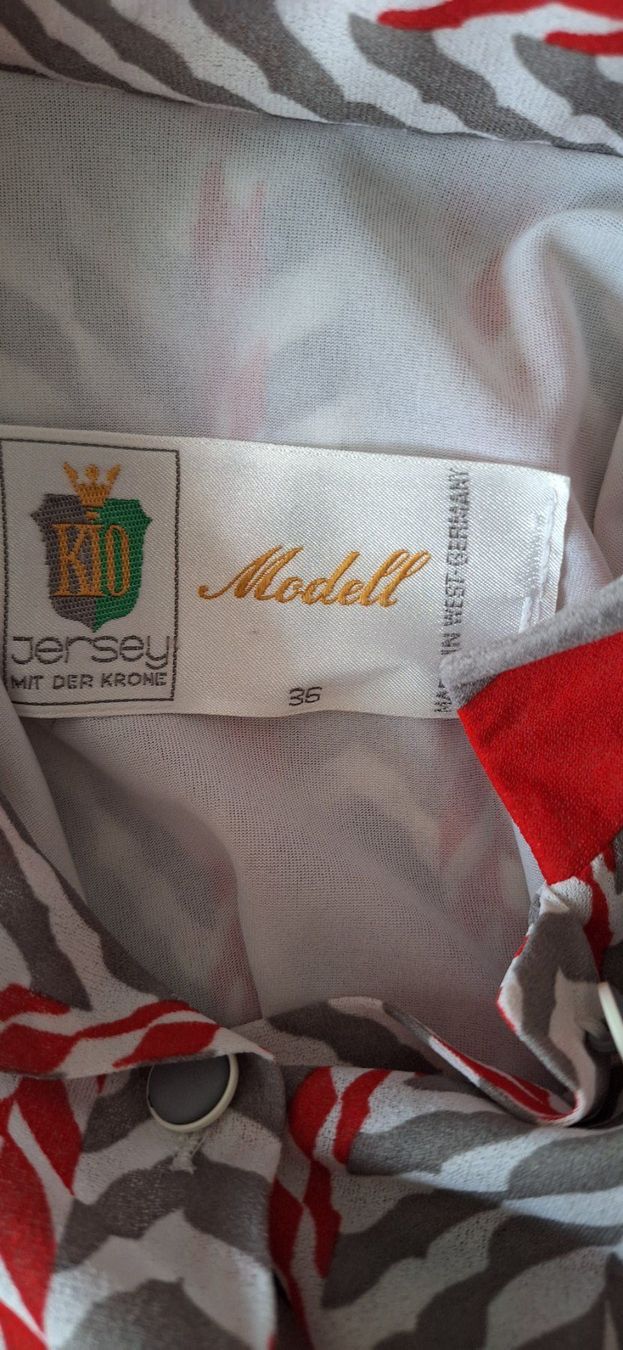Kleider: Robe Vintage 40-42 – Gebraucht aus St-Triphon von Jldr0 4