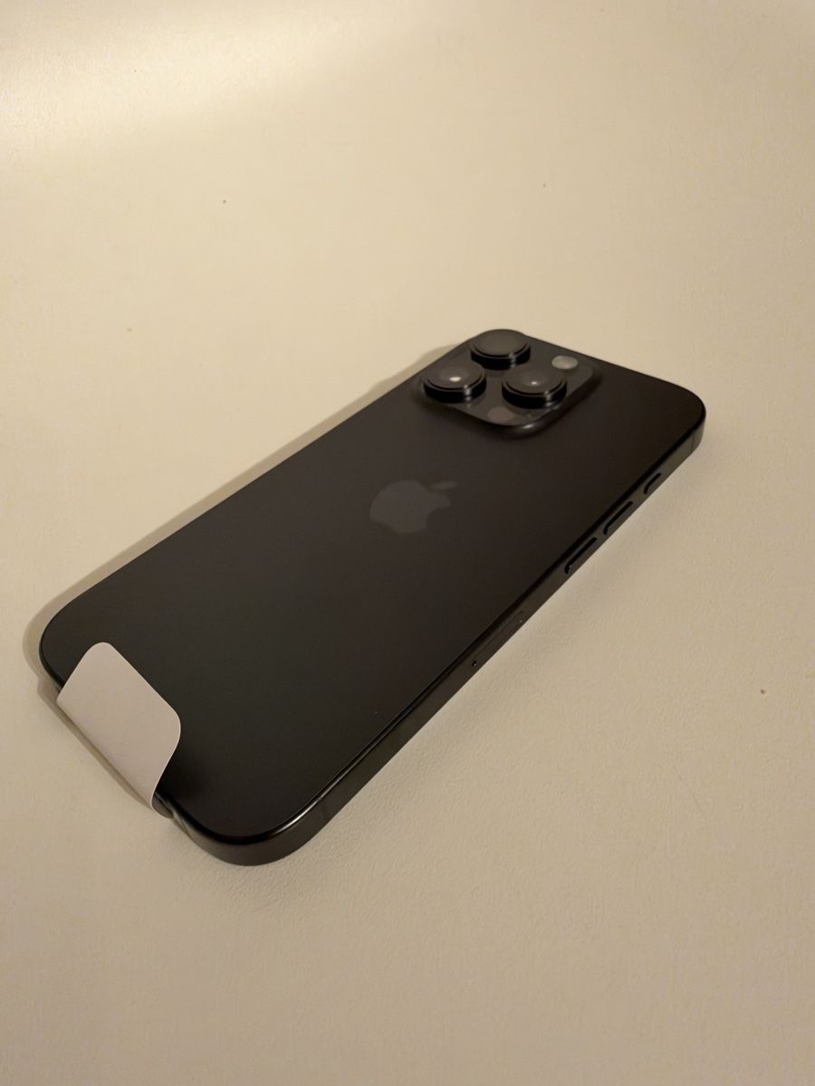 Apple Telefoni cellulari / Smartphones: iPhone 16 pro 256gb NEU! – Nuovo (secondo la descrizione) da Baar venduto da Semeraro