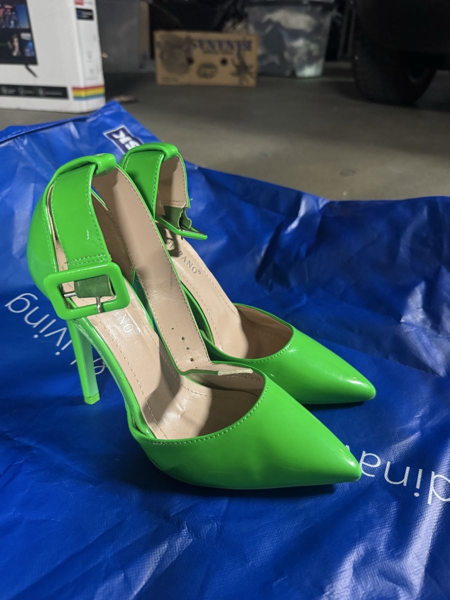 Damenschuhe: High Heels Neongrün Gr.36 – Neu (gemäss Beschreibung) aus Oberglatt ZH von rno_zs8d