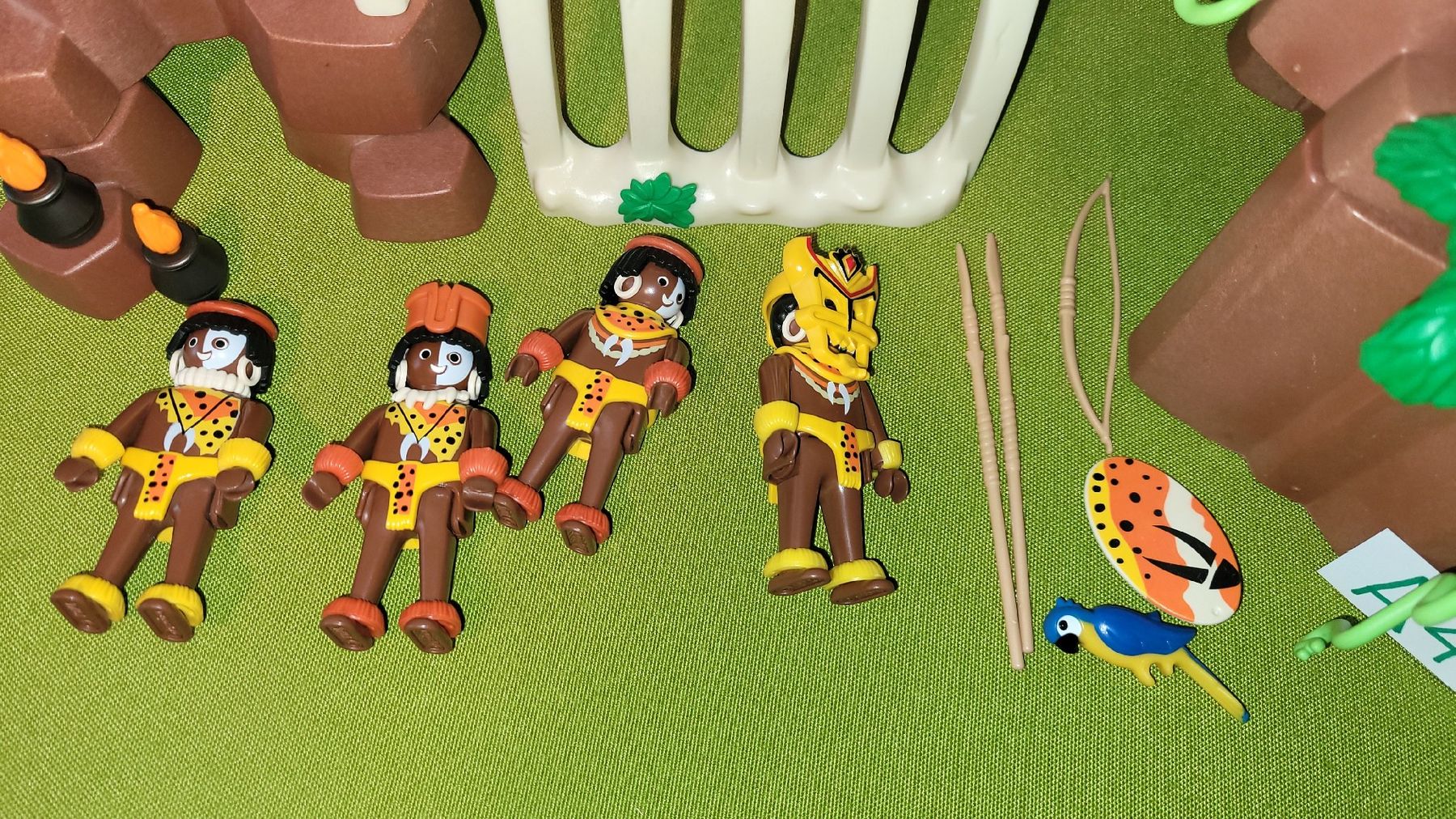 Playmobil Giocattoli: Playmobil,Skeletthöhle,Urwald A44 – Usato da Aarberg venduto da Fink010 1