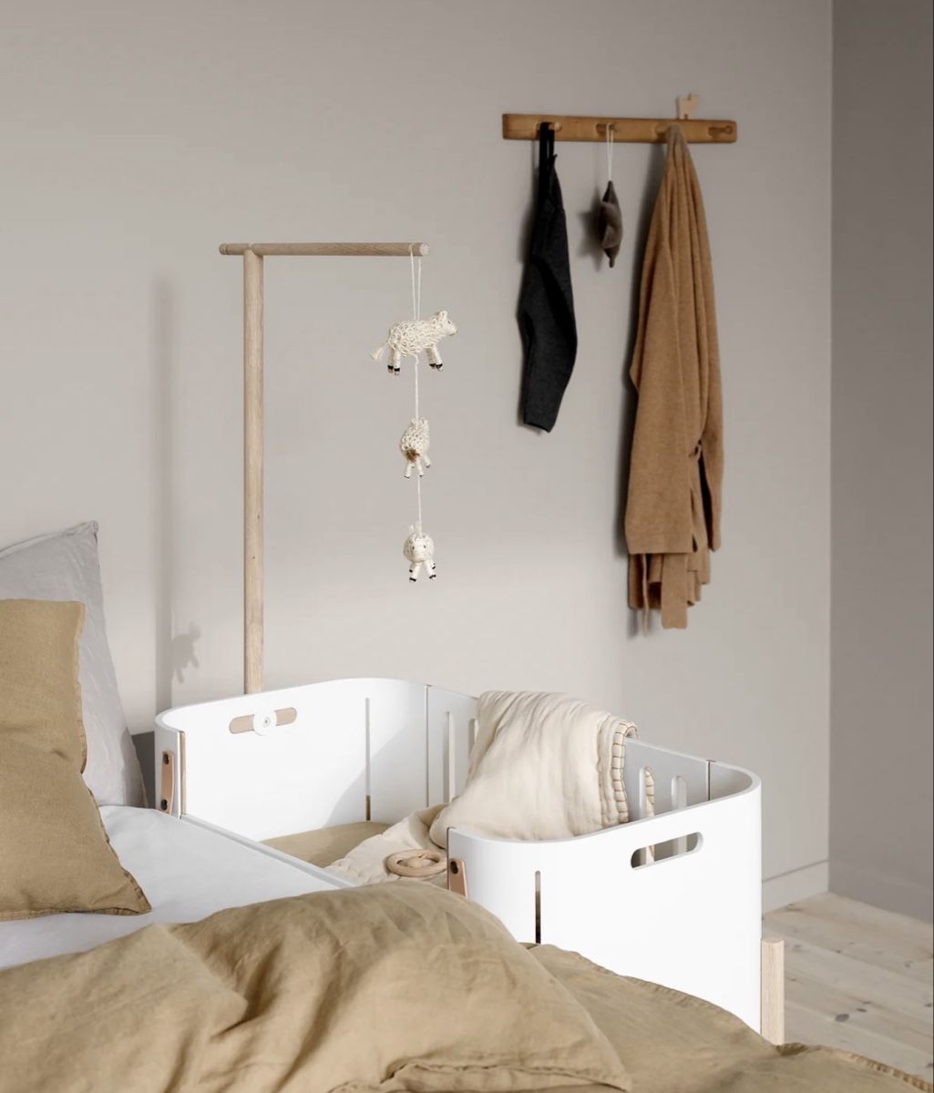 Oliver Furniture Culle: Oliver Furniture Co-sleeper  – Nuovo (secondo la descrizione) da Jona venduto da yul_qzy9 4