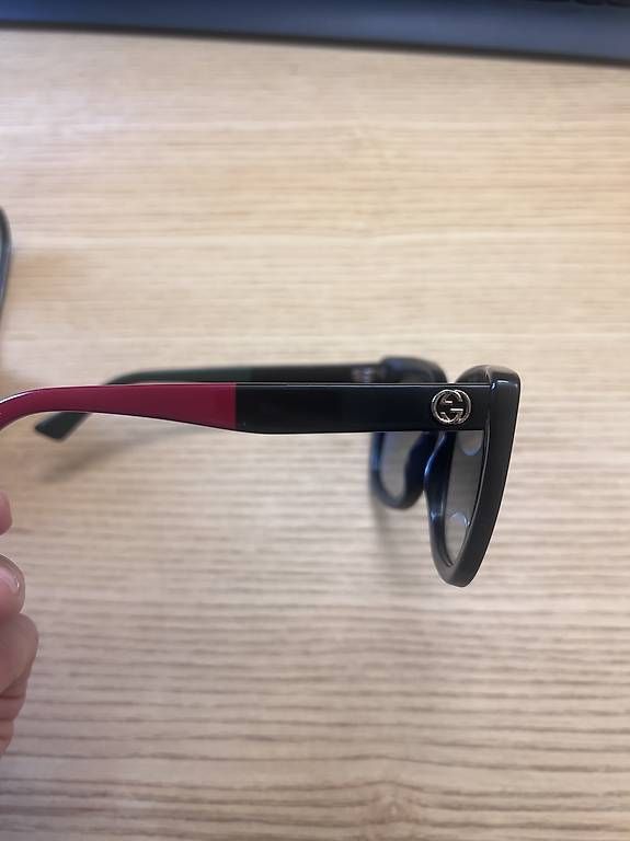 Gucci Brillen & Gläser: Gucci Sonnenbrille – Gebraucht aus Muri b. Bern von Lindsb 3