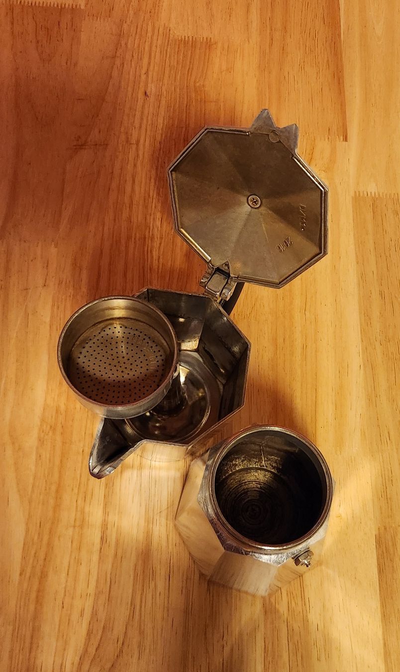 Kaffeemaschinen & Espressomaschinen: Kaffeemaschine – Gebraucht aus Bonfol von Mbribri 2